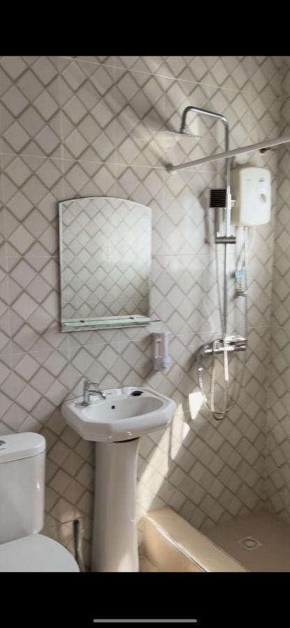 Queen'S Hill Lodge Gbawe المظهر الخارجي الصورة